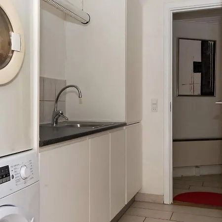Seven-bedroom Holiday In Ringkobing 1 Søndervig